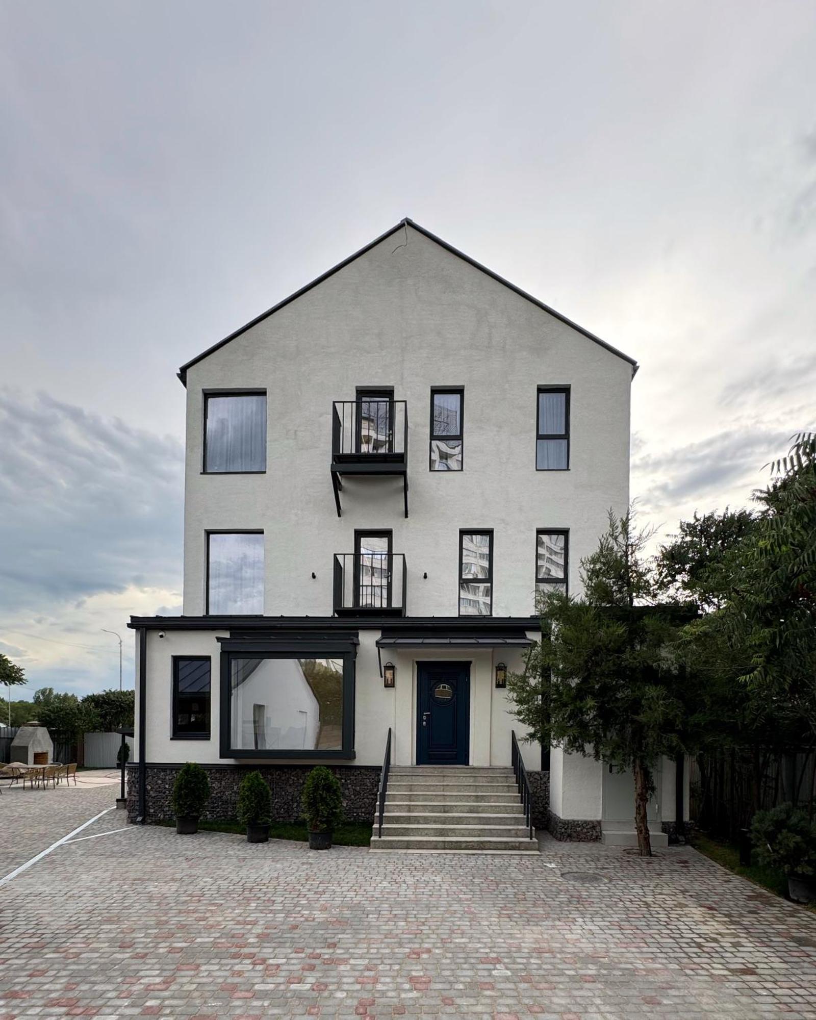 Mosh Mosh Boutique Hotel 阿拉木图 外观 照片