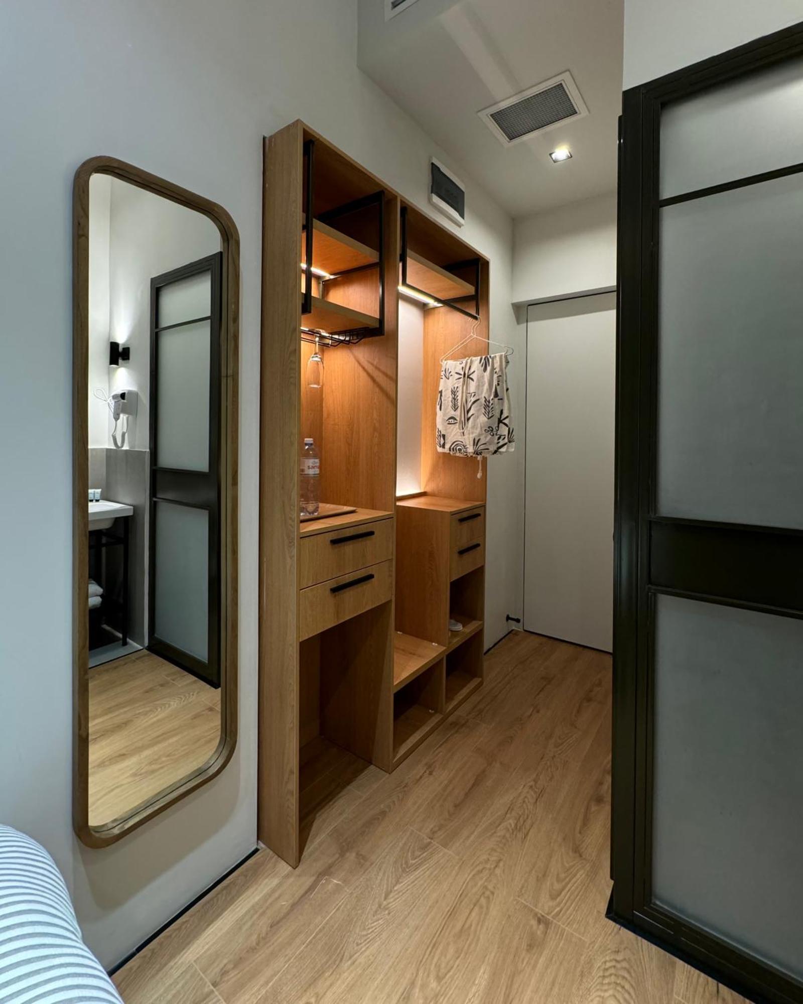 Mosh Mosh Boutique Hotel 阿拉木图 外观 照片
