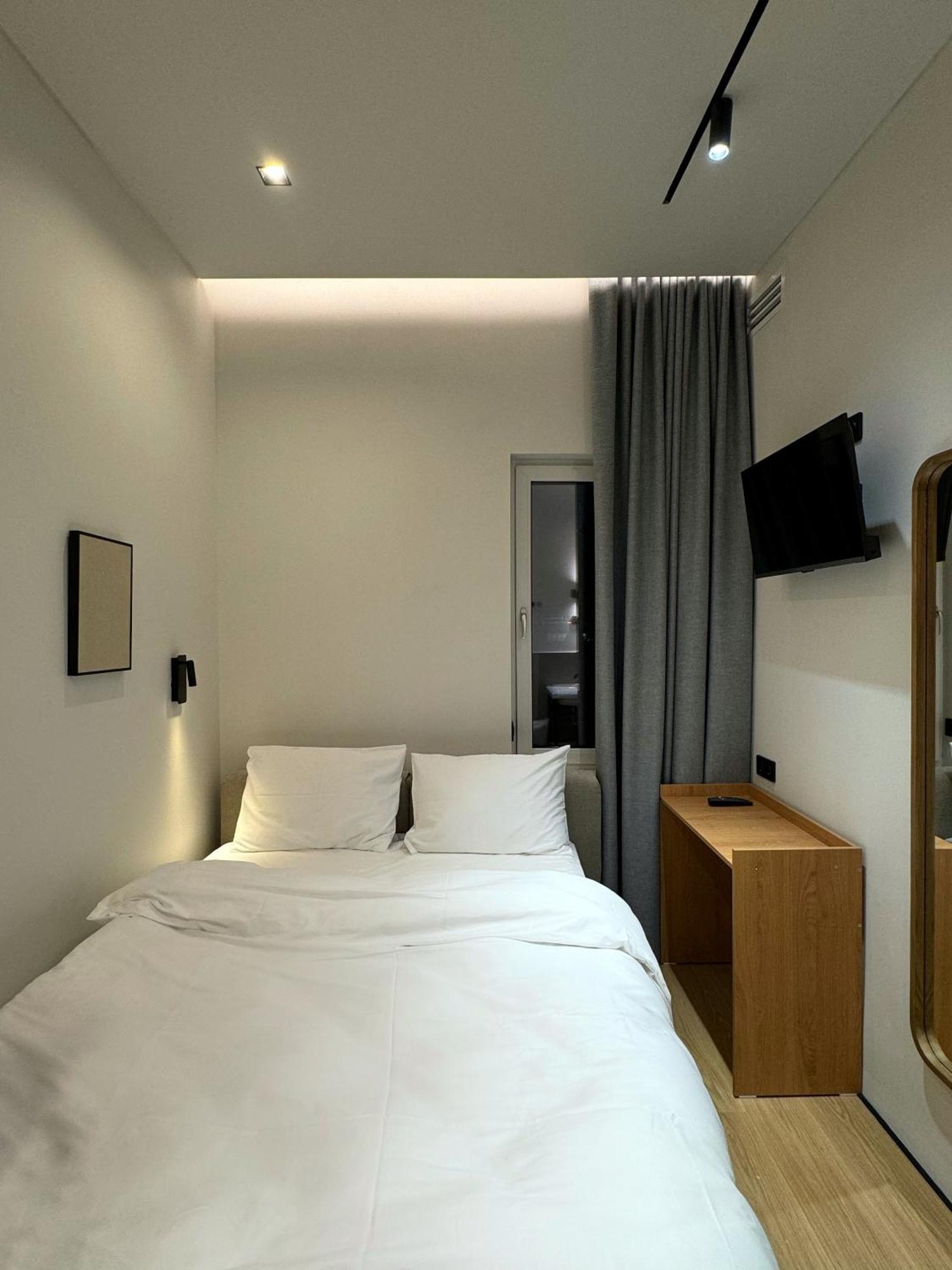 Mosh Mosh Boutique Hotel 阿拉木图 外观 照片